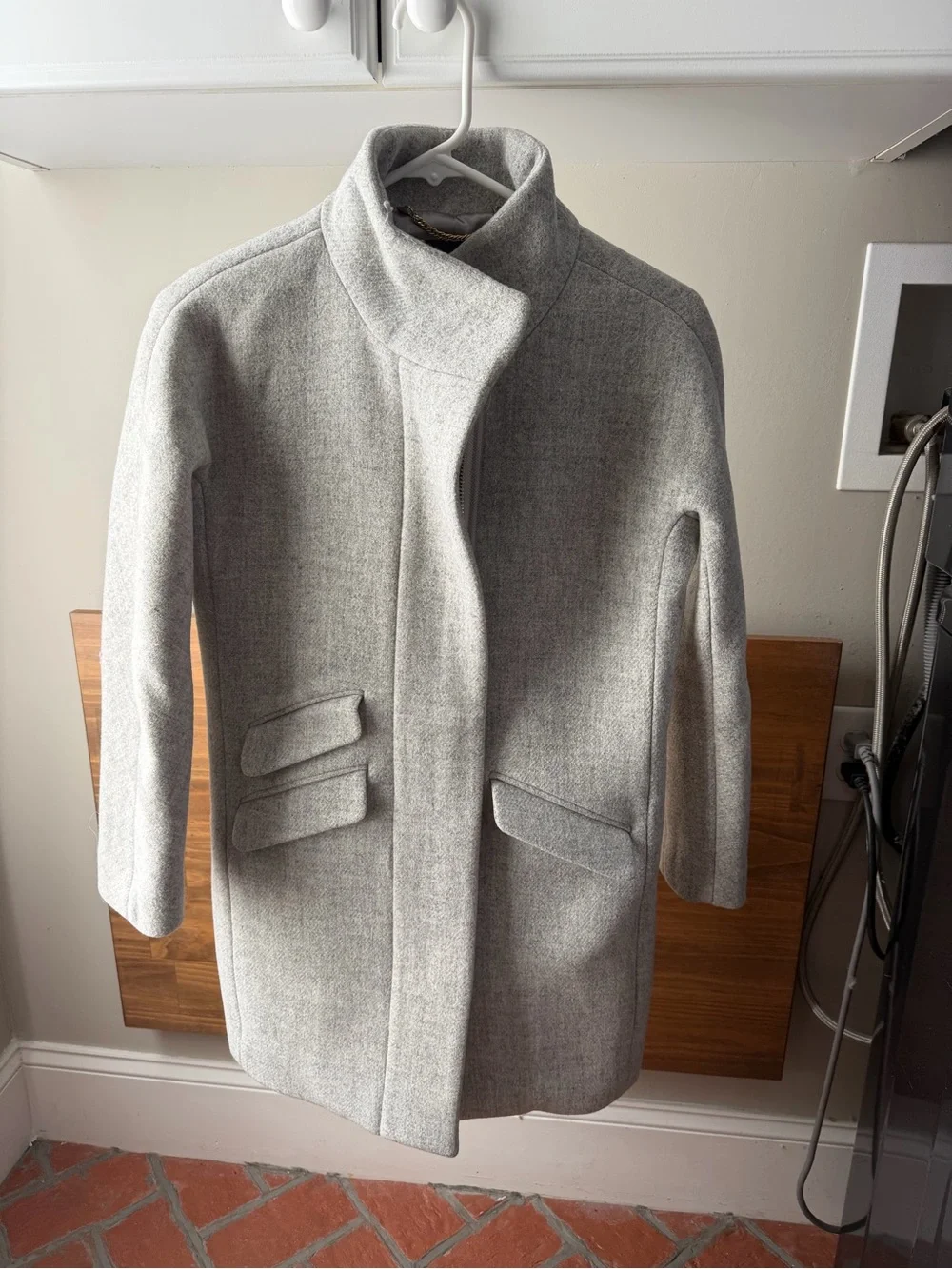 Like New jcrew petite women’s Light Gray Wool-Blend Stand Collar Coat